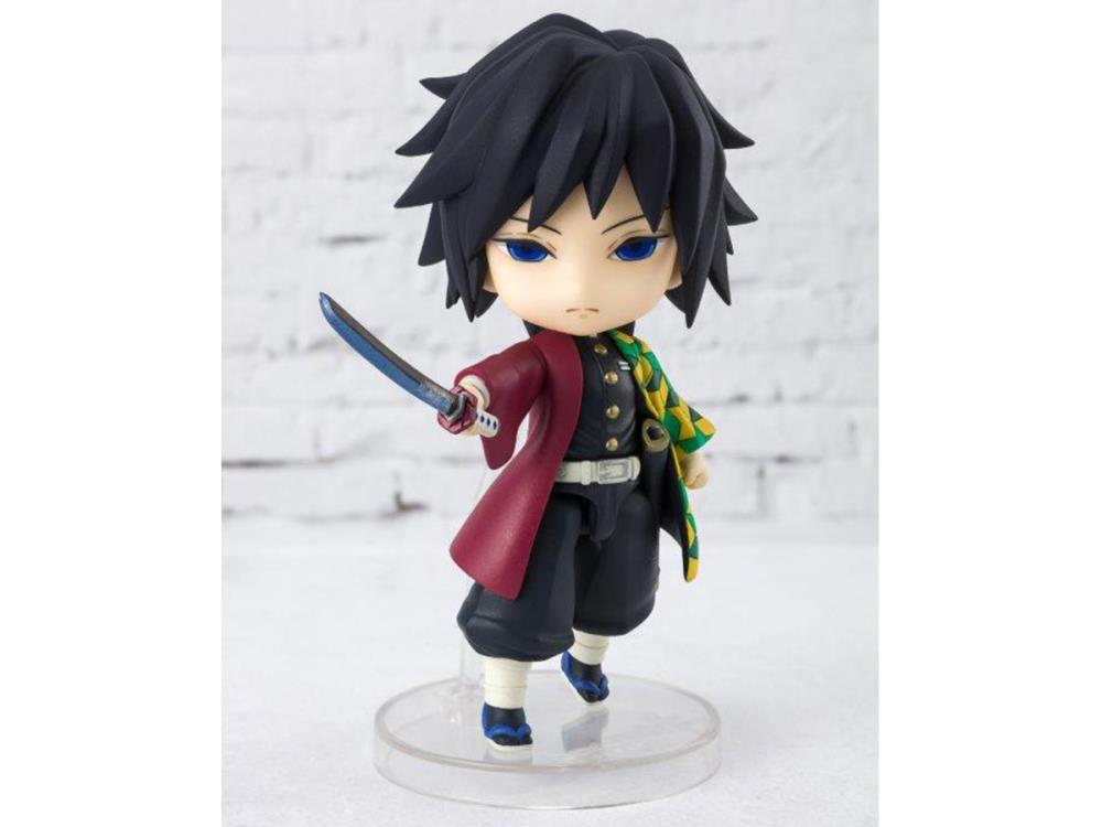 Figuarts Mini: Demon Slayer: Kimetsu no Yaiba - Giyu Tomioka Figure