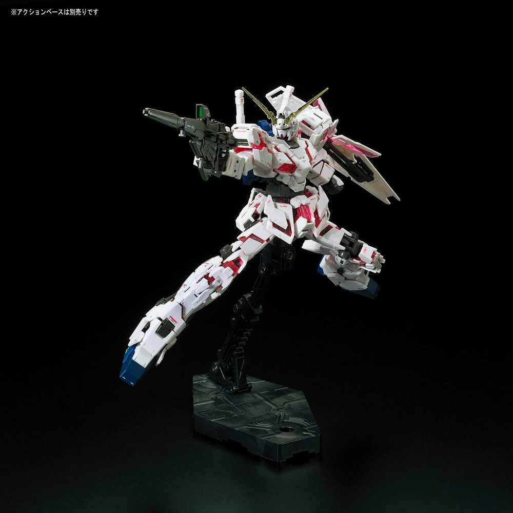 Bandai Hobby: Gundam UC - RG 1/144 Unicorn Gundam (Full Psycho-Frame) Model Kit #25