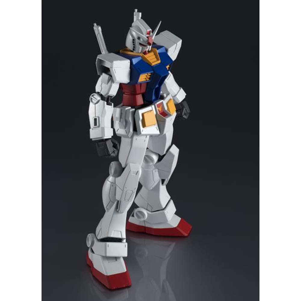 Bandai Hobby: Gundam Universe - RX-78-2 Gundam GU-01