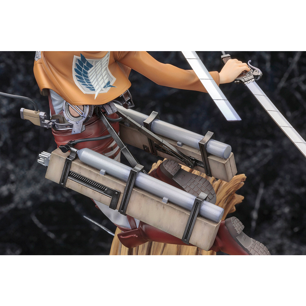 KOTOBUKIYA ARTFX J: Attack on Titan - Levi Renewal Package Ver. 1/7 Scale Figure