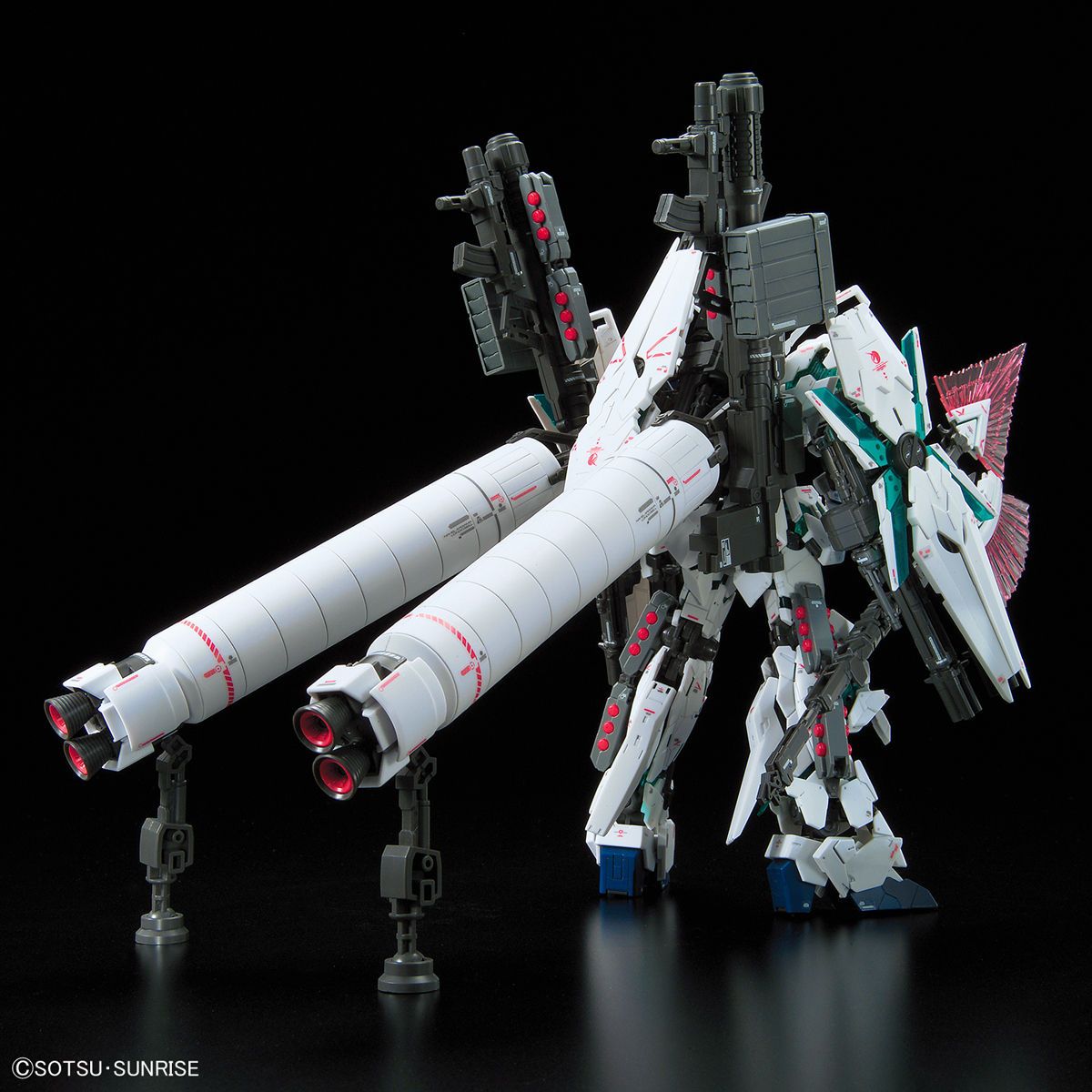 Bandai Hobby: Gundam UC - RG 1/144 Full Armor Unicorn Gundam Model Kit