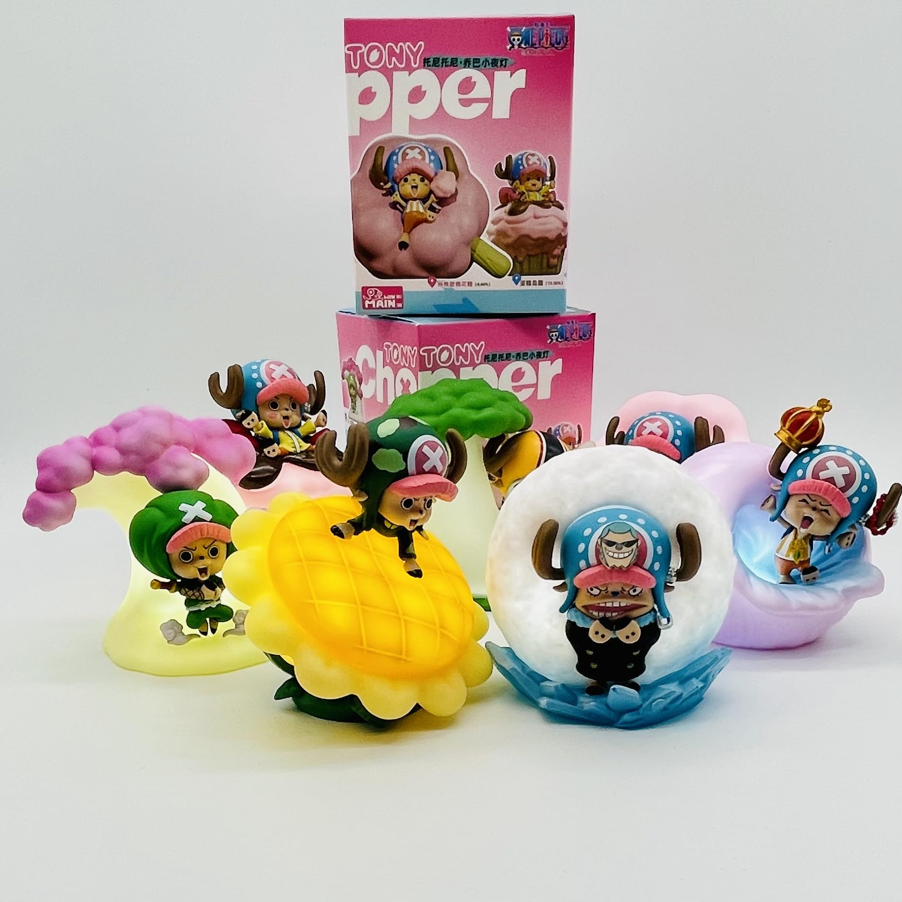 WIN MAIN: Tony Tony Chopper Night Light Figurine Series - 1 Blind Box