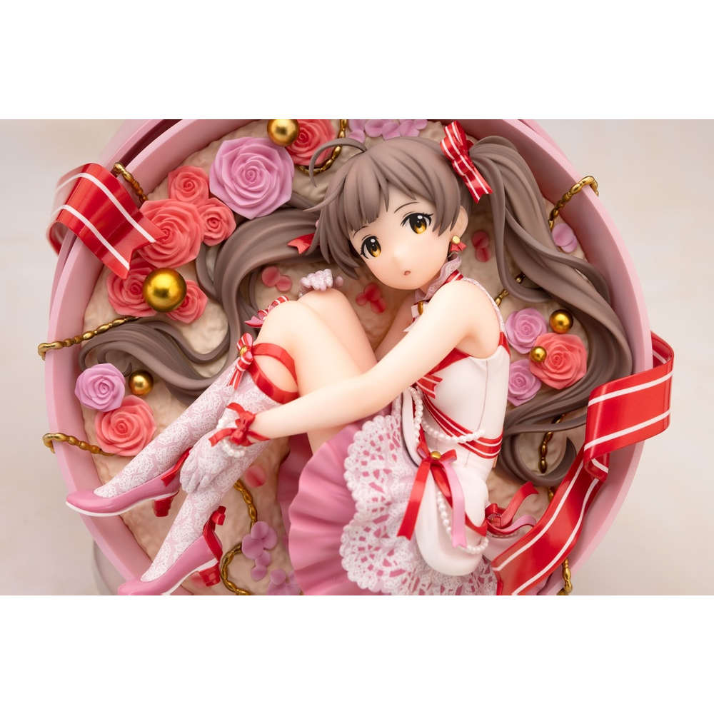 AmiAmi: The Idolmaster Million Live! - Serika Hakozaki (Pure Present Ver.) 1/7 Scale Figure