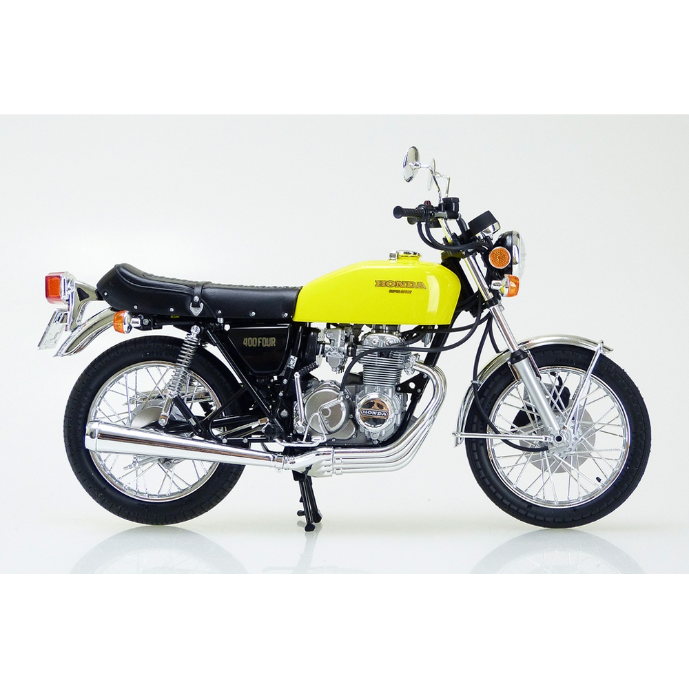 Aoshima: 1/12 Honda CB400Four I/II (398CC) Scale Model Kit #30