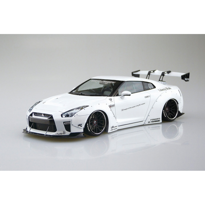 Aoshima: 1/24 LB-Works R35 GT-R Type 1.5 Scale Model Kit