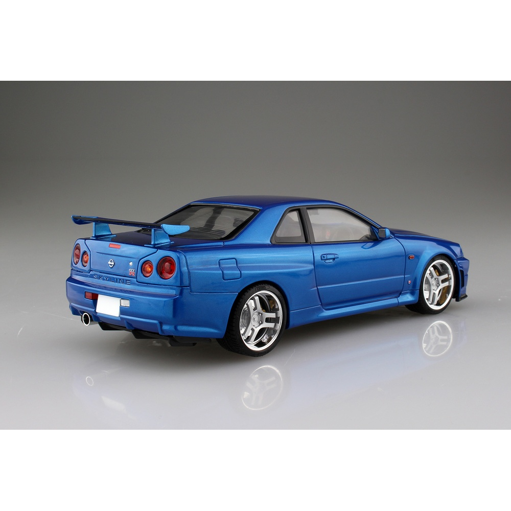 Aoshima: 1/24 Initial D - Hoshino Kozo BNR34 Skyline GT-R Scale Model Kit #9