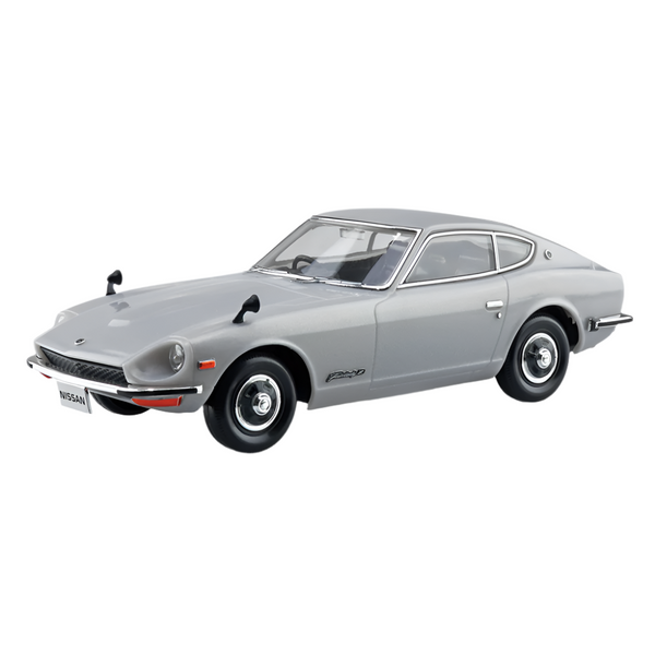 Aoshima: 1/32 The Snap Kit Nissan S30 FAIRLADY Z (Silver) Scale Model Kit #13-D