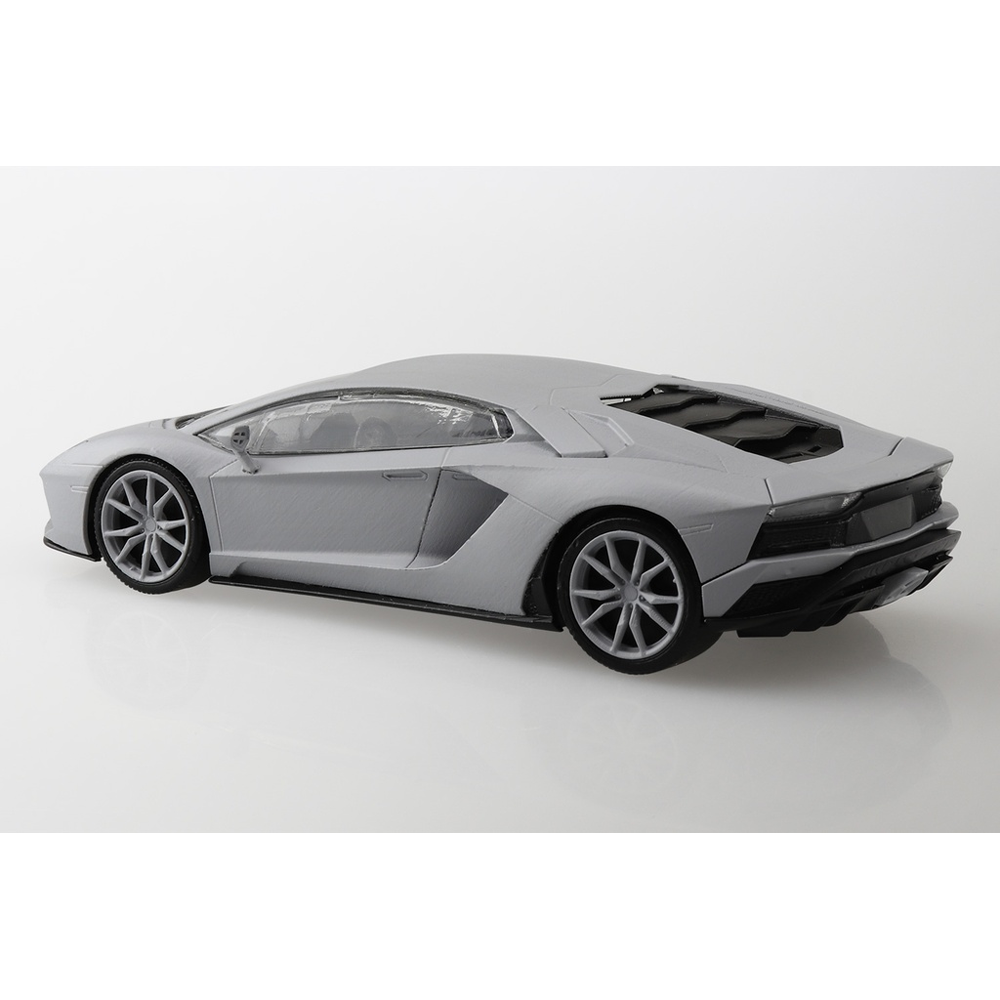 Aoshima: 1/32 The Snap Kit Lamborghini Aventador S (Pearl White) Scale Model Kit #12-A