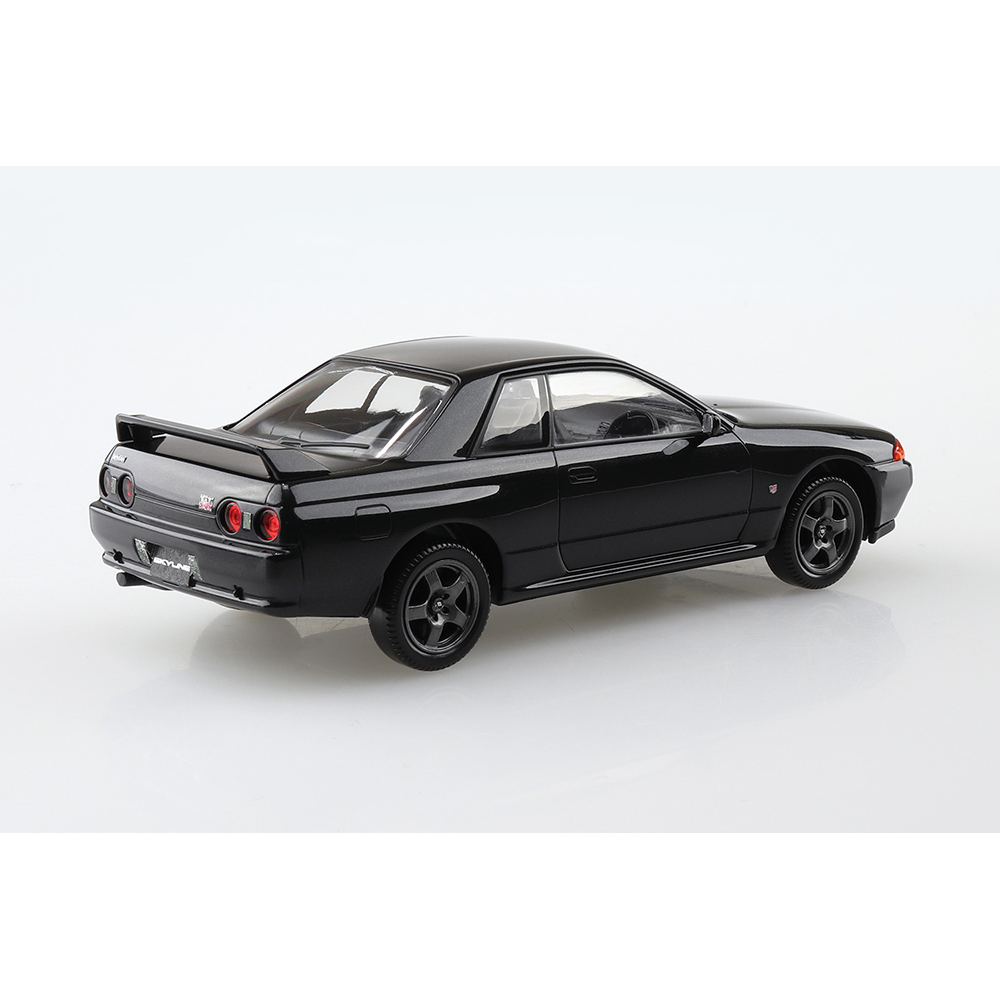 Aoshima: 1/32 The Snap Kit Nissan R32 Skyline GT-R (Black Pearl Metallic) Scale Model Kit #14-C