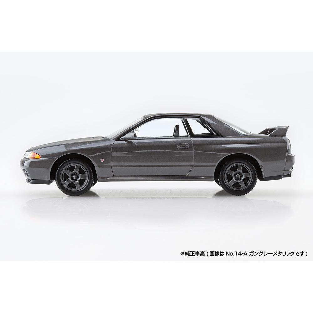 Aoshima: 1/32 The Snap Kit Nissan R32 Skyline GT-R (Black Pearl Metallic) Scale Model Kit #14-C