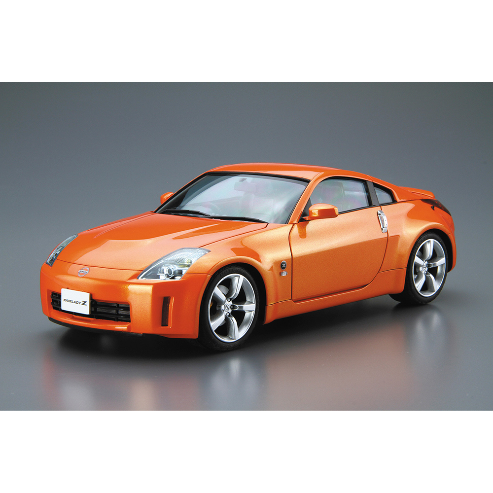 Aoshima: 1/24 Nissan Z33 FairladyZ Version ST '07 Scale Model Kit #33