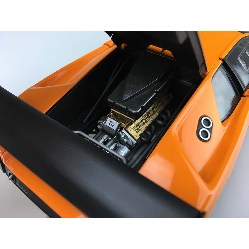 Aoshima: 1/24 Lamborghini Diablo GTR '99 Scale Model Kit #24