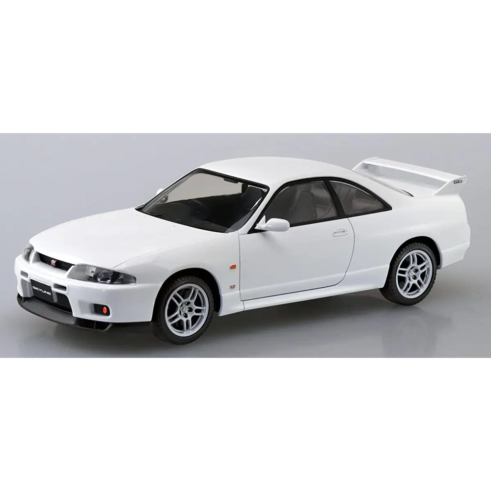 Aoshima: 1/32 The Snap Kit Nissan R33 Skyline GT-R (White) Scale Model Kit #15-C