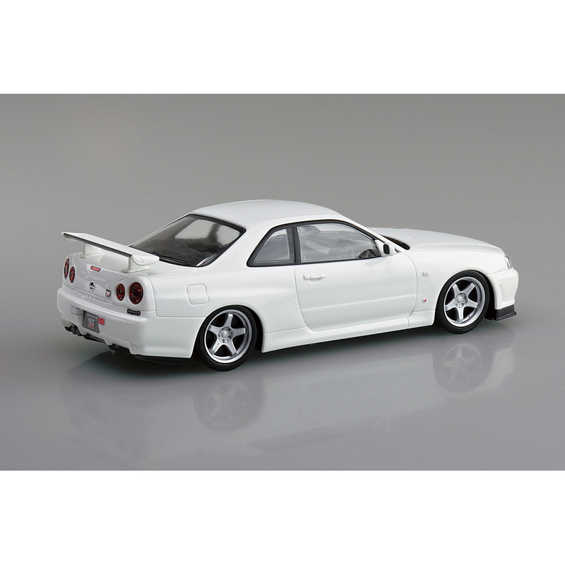 Aoshima: Nissan R34 Skyline GT-R Custom Wheel (White Pearl) Scale Model Kit