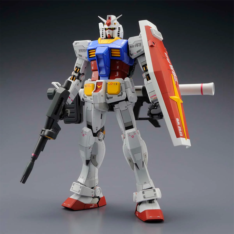 Bandai Spirits: Mobile Suit Gundam - MG 1/100 RX-78-2 Gundam (Ver. 3.0) Model Kit