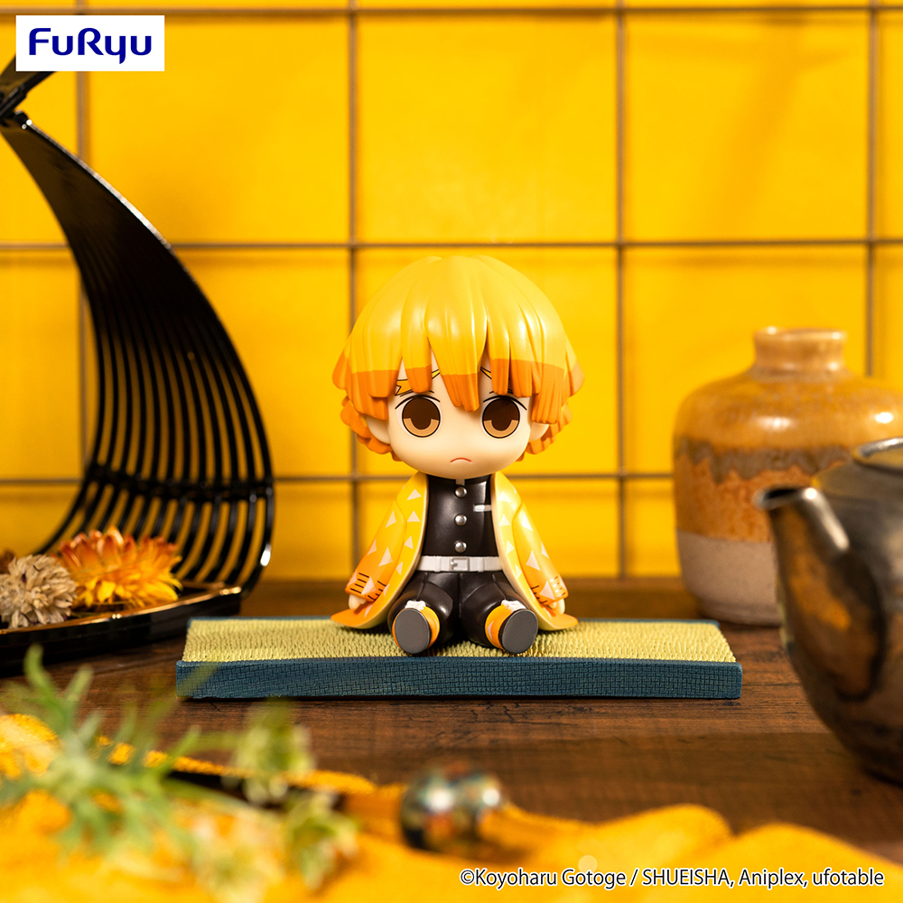 FuRyu: Demon Slayer: Kimetsu no Yaiba - Agatsuma Zenitsu Sumiko Potetto Figure