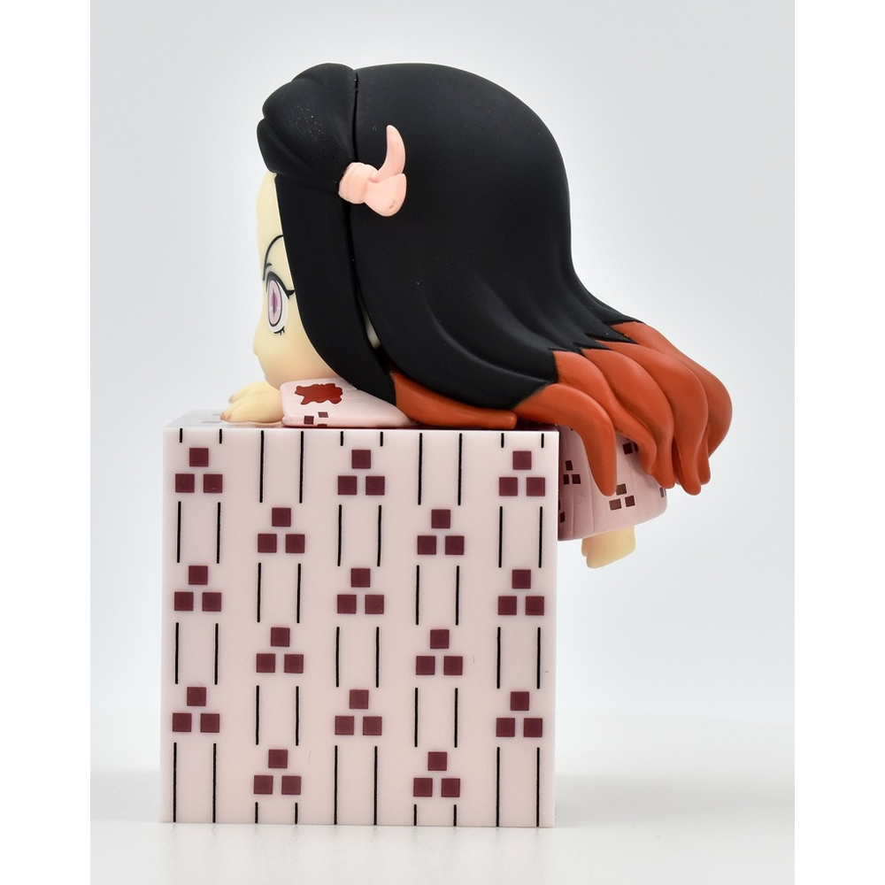 FuRyu: Demon Slayer: Kimetsu no Yaiba - Nezuko Kamado Collection (Ver. 3) Hikkake Figure