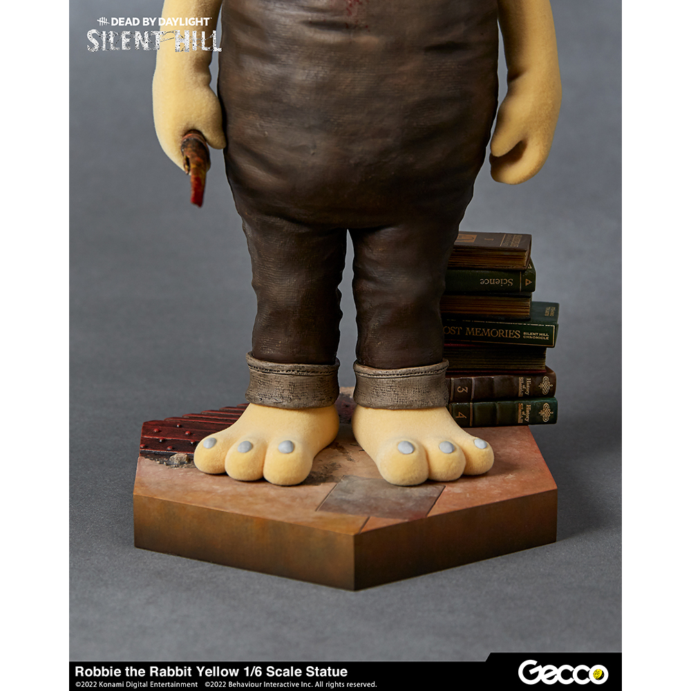 Gecco Corp: Silent Hill x Dead By Daylight - Robbie Rabbit Yellow 1/6 Scale Figure