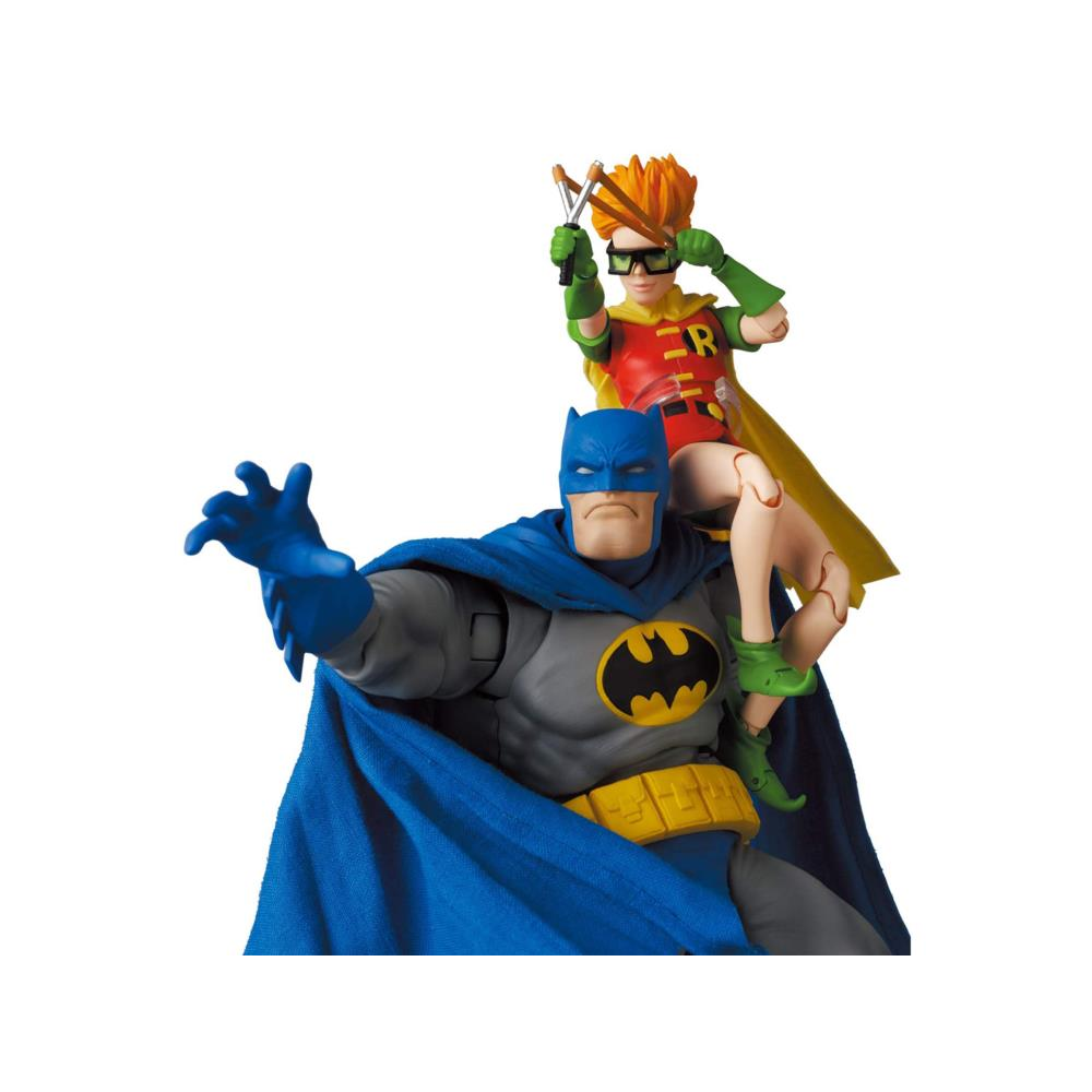 Medicom Toy: Batam: Mafex Batman (Blue Ver.) and Robin (The Dark Knight Returns) #139