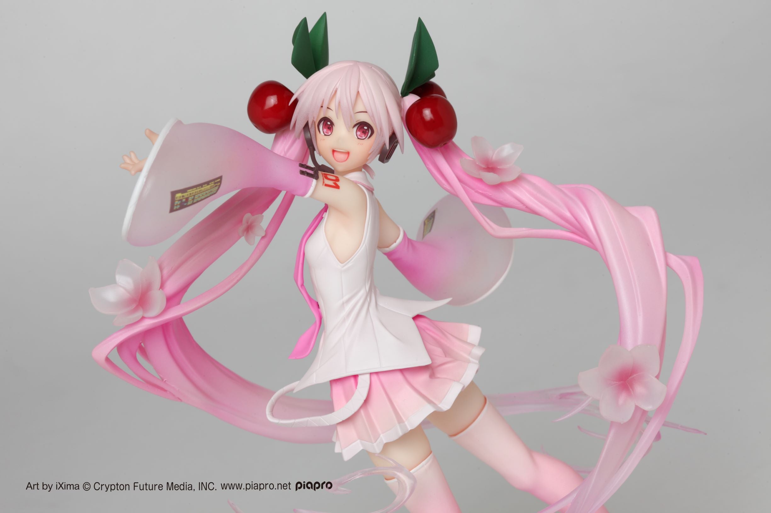 Taito: Vocaloid - Sakura Miku (Newly Written 2020 Ver.) Prize Figure