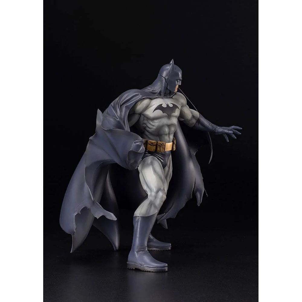 KOTOBUKIYA ARTFX: DC Comics - Batman (Hush Renewal Package) Statue