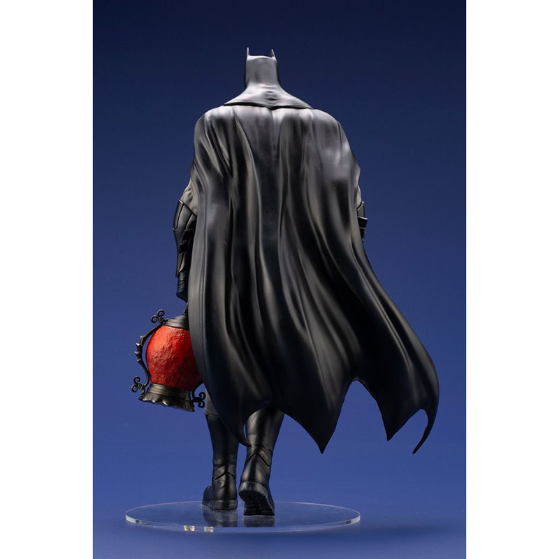 KOTOBUKIYA ARTFX J: Batman: Last Knight on Earth - Batman 1/6 Scale Figure