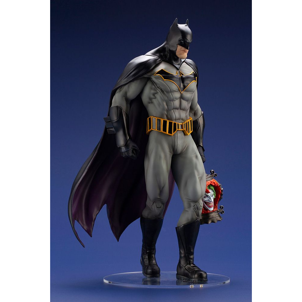 KOTOBUKIYA ARTFX J: Batman: Last Knight on Earth - Batman 1/6 Scale Figure