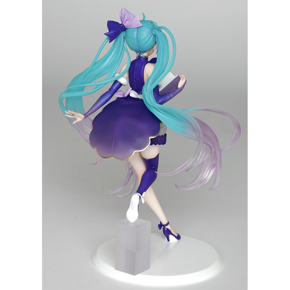 Taito: Vocaloid - Hatsune Miku (3rd Season Winter Ver.) Prize Figure