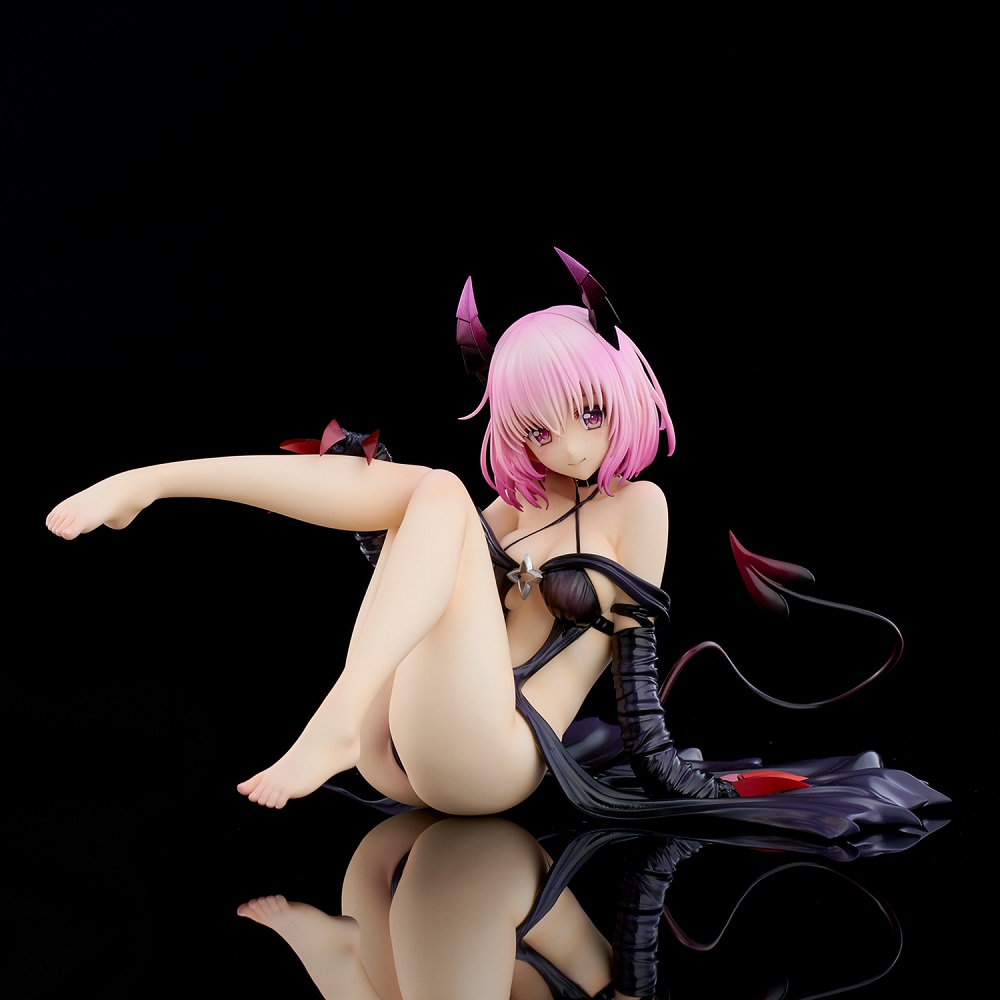 Union Creative: To Love-Ru Darkness - Momo Belia Deviluke Darkness ver. 1/6 Scale Figure