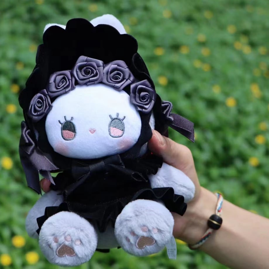 MJ Studio: Emma - Black Velvet Emma Plush Keychain