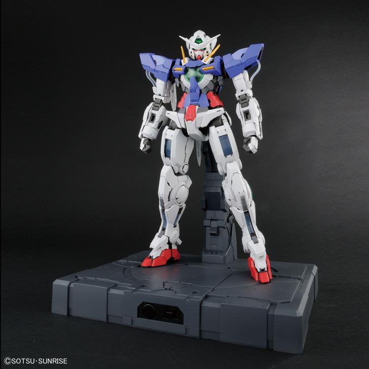 Bandai Spirits: Gundam 00 - PG 1/60 GN-001 Gundam Exia Model Kit