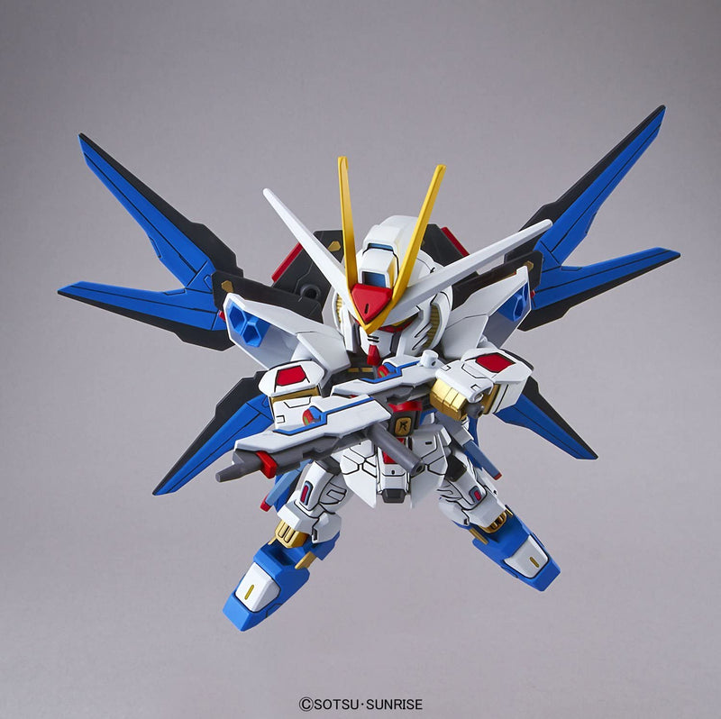 Bandai Spirits: Gundam Seed Destiny - ZGMF-X20A Strike Freedom Gundam Model Kit [SD EX-STANDARD]