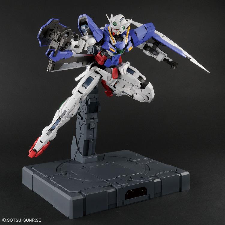 Bandai Spirits: Gundam 00 - PG 1/60 GN-001 Gundam Exia Model Kit