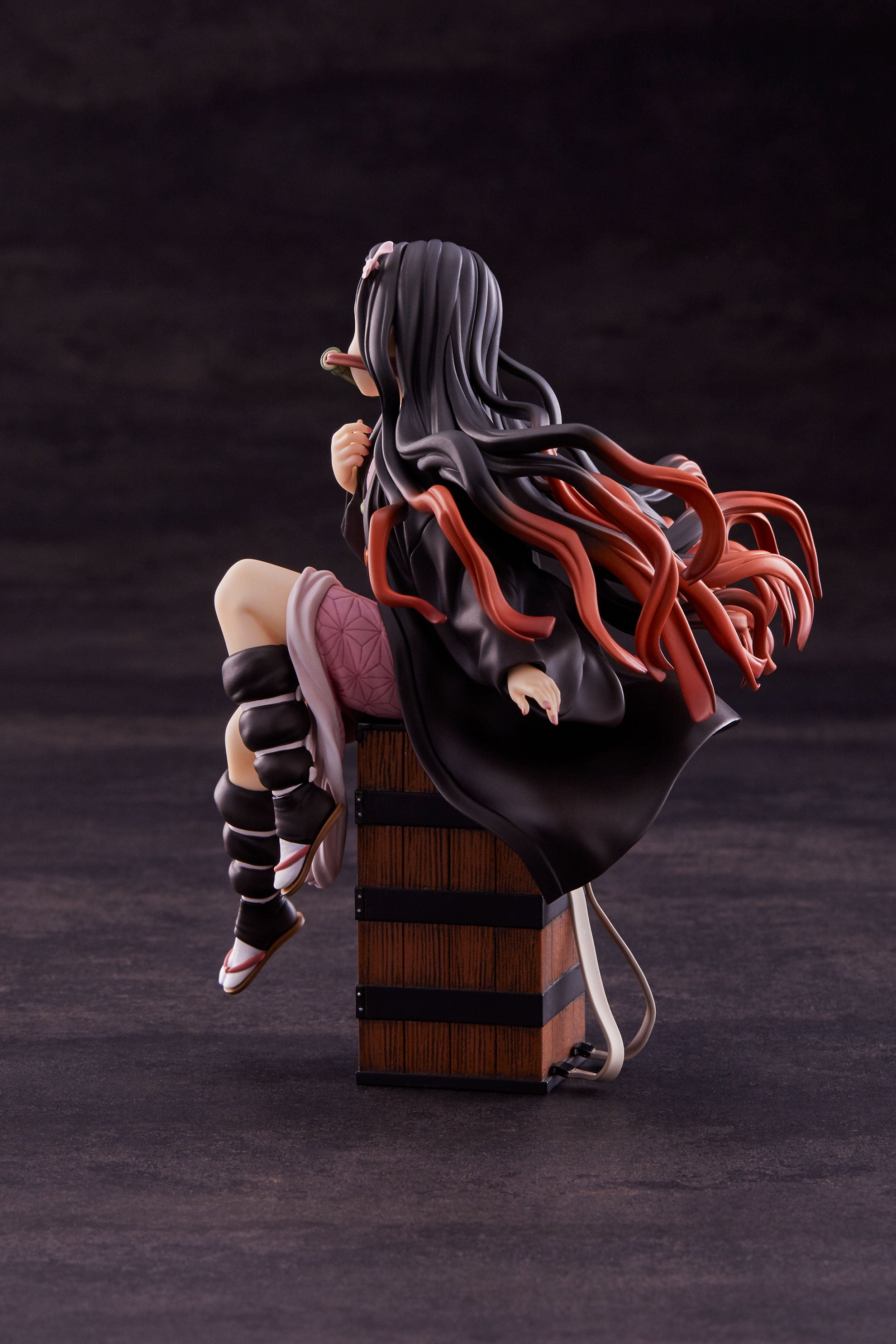 Aniplex: Demon Slayer: Kimetsu no Yaiba - Nezuko Kamado 1/8 Scale Figure