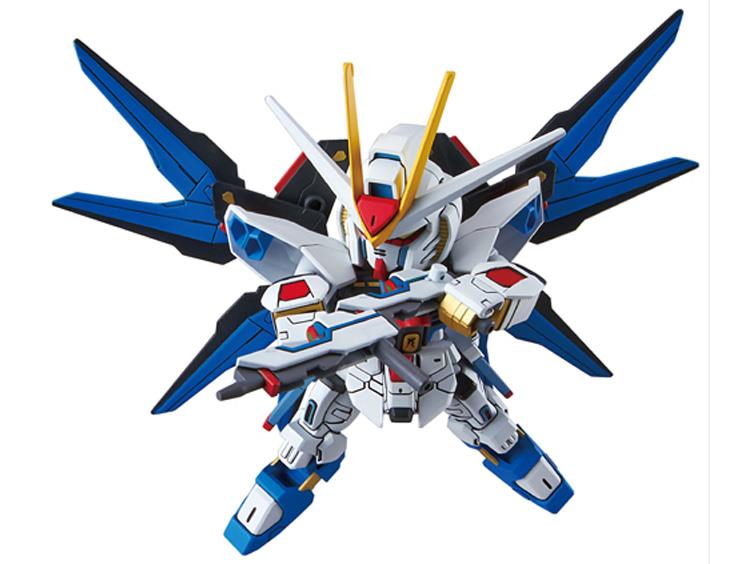 Bandai Spirits: Gundam Seed Destiny - ZGMF-X20A Strike Freedom Gundam Model Kit [SD EX-STANDARD]