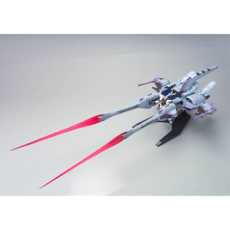 Bandai Spirits: Gundam - HG SEED 1/144 Meteor Unit + Freedom Gundam Model Kit