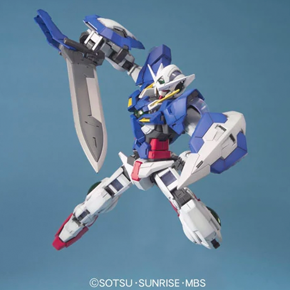 Bandai Spirits: Gundam 00 - MG 1/100 GN-001 Gundam Exia Model Kit