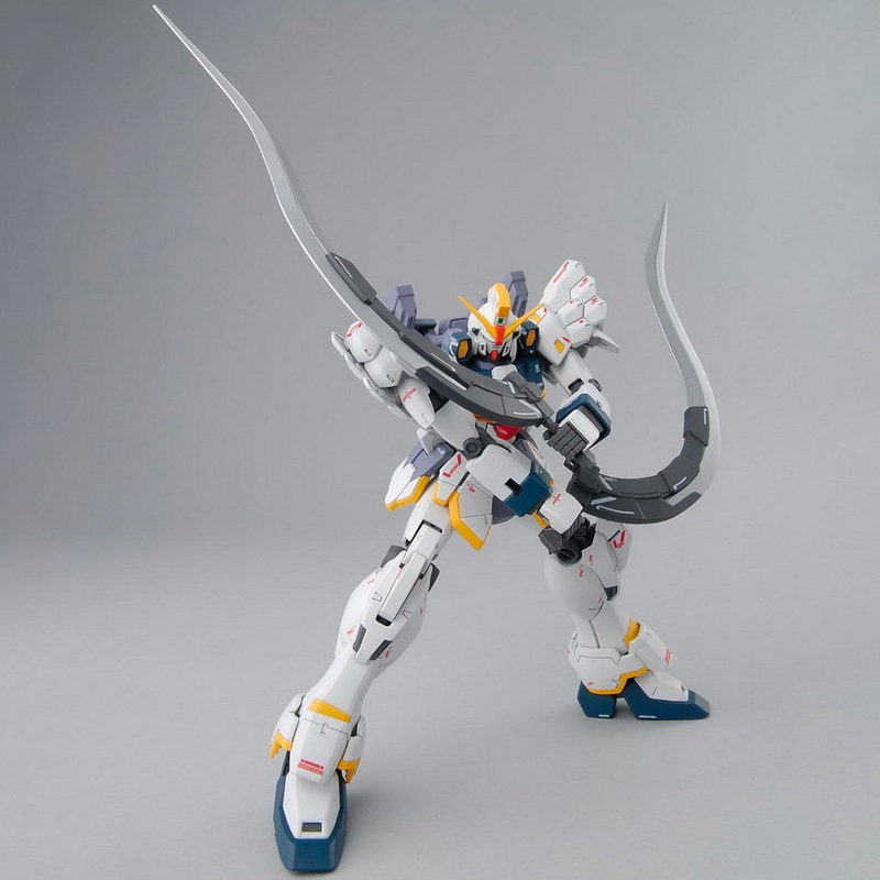 Bandai Spirits: Gundam Wing: Endless Waltz- MG 1/100 Gundam Sandrock (EW Ver.) Model Kit