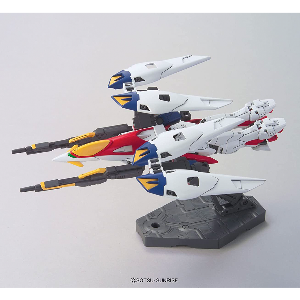 Bandai Spirits: Gundam Wing - HGAC 1/144 Wing Gundam Zero Model Kit #174