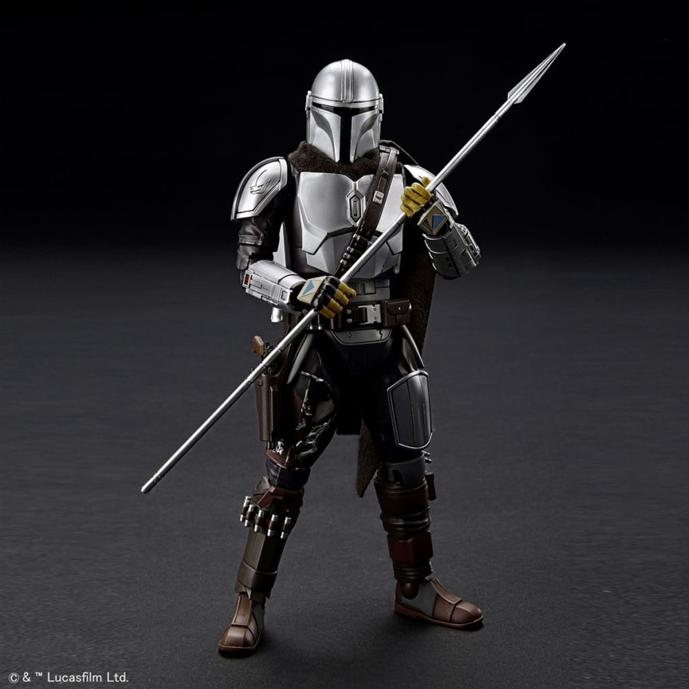 Bandai Spirits: Star Wars: Mandalorian - The Mandalorian Beskar Armor (Silver Coating Ver.) 1/12 Scale Model Kit