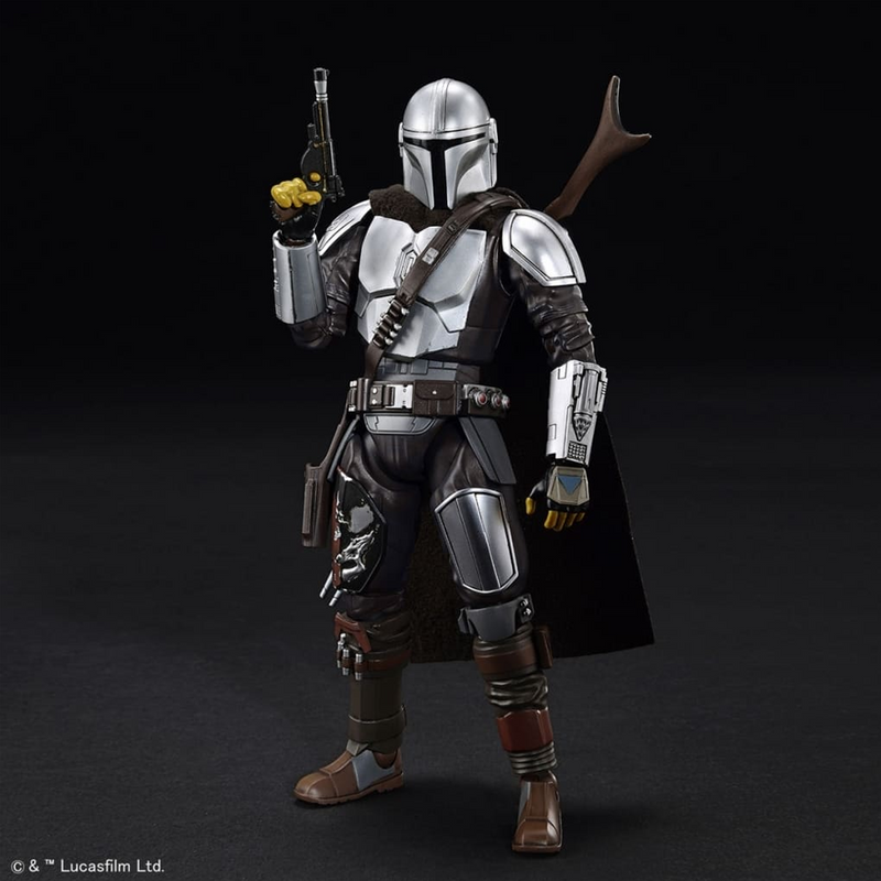 Bandai Spirits: Star Wars: Mandalorian - The Mandalorian Beskar Armor (Silver Coating Ver.) 1/12 Scale Model Kit