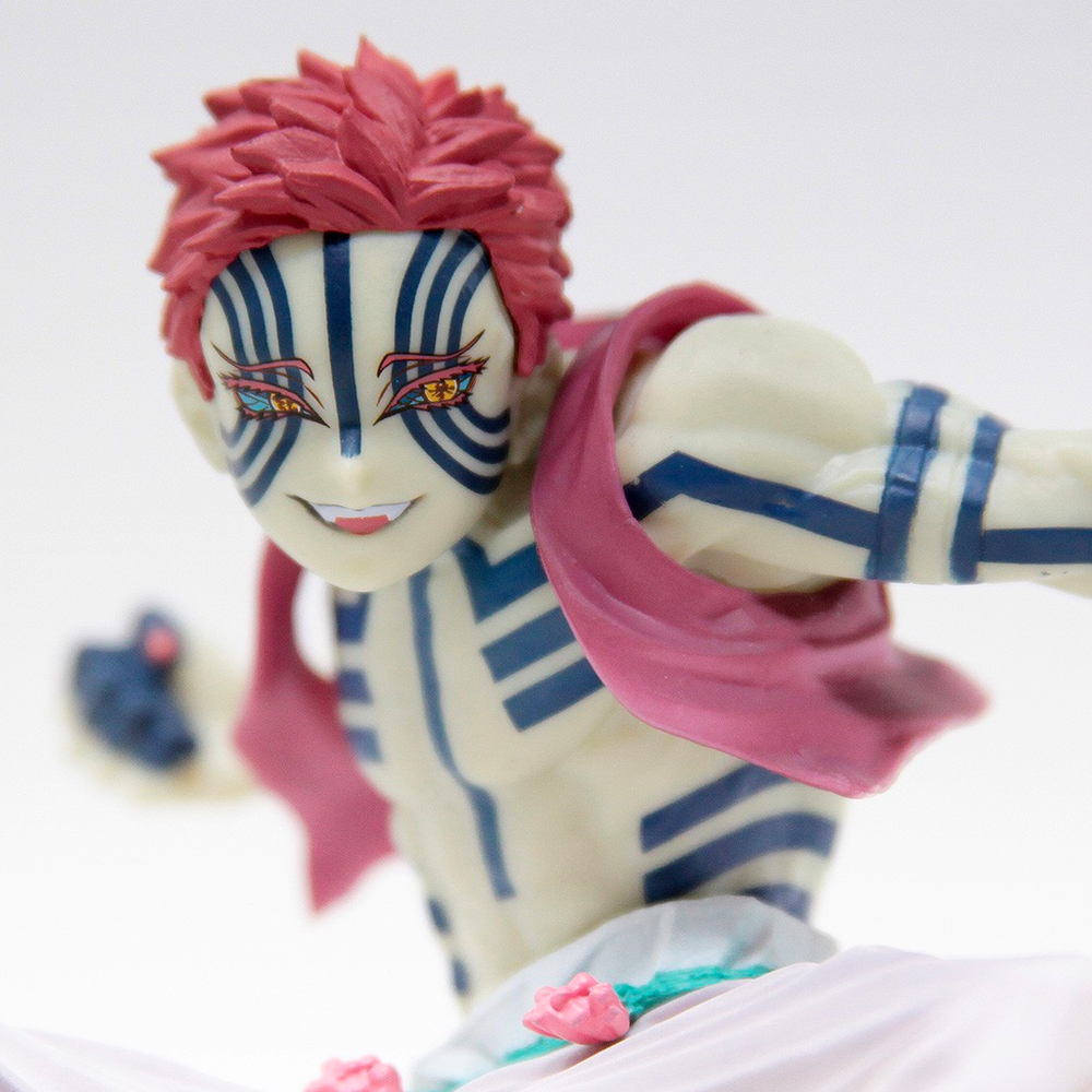 Bandai Ichibansho: Demon Slayer: Kimetsu no Yaiba - Akaza (Shake the Sword Burn Your Heart) Figure