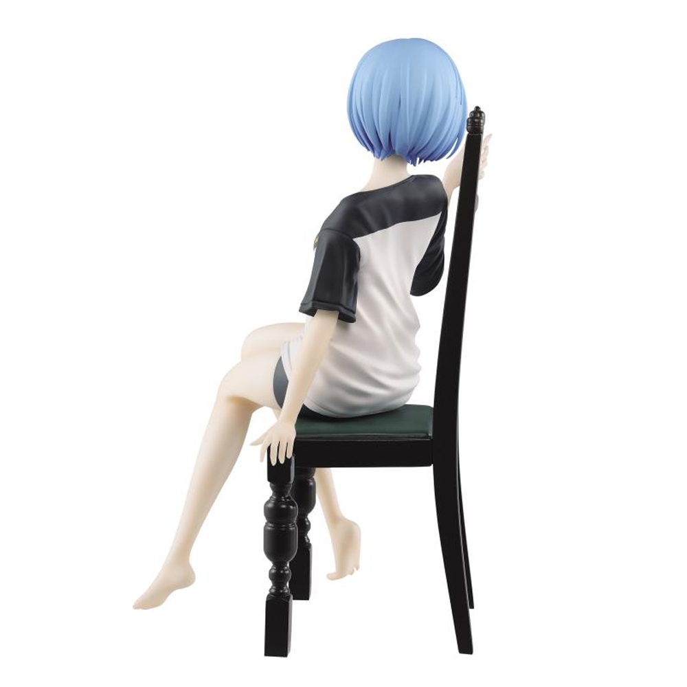 Banpresto: Re:Zero Starting Life in Another World - Relax Time Rem (T-Shirt Ver.)