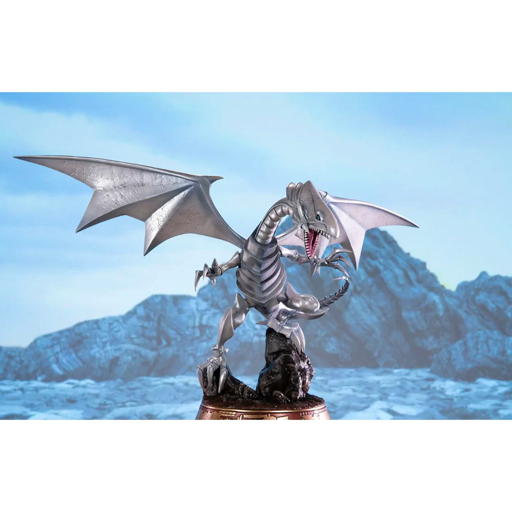 First 4 Figures: Yu-Gi-Oh! - Blue Eyes White Dragon (White Variant) Statue