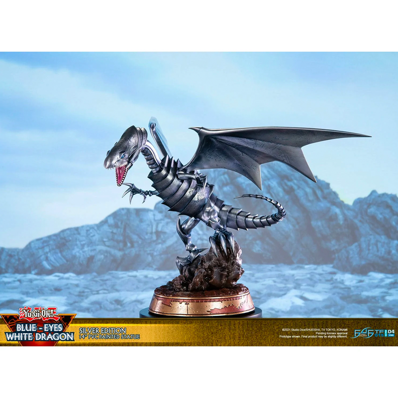 First 4 Figures: Yu-Gi-Oh! - Blue Eyes White Dragon (Silver Variant) Statue