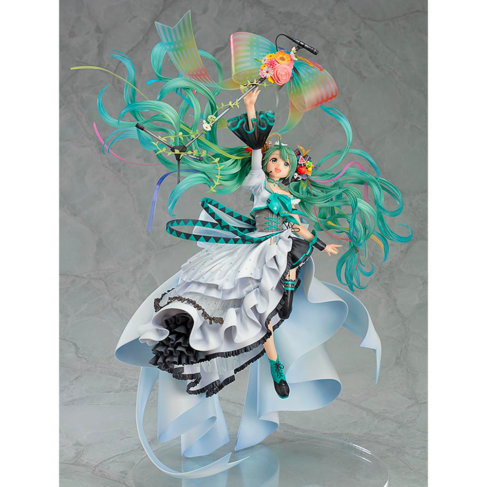 Good Smile Company: Character Vocal Series 01 - Hatsune Miku: Memorial Dress Version 1/7 Scale Figure