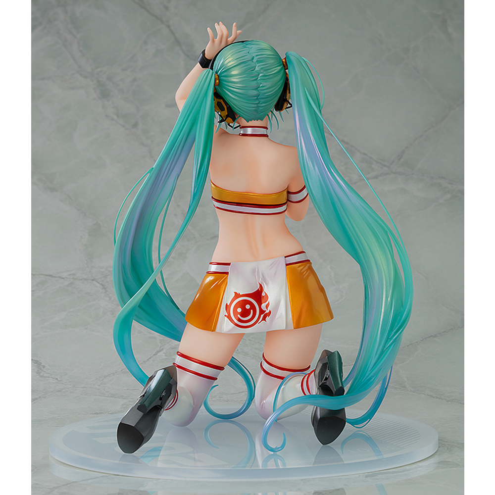 [PRE-ORDER] Max Factory: Vocaloid - GT Project Racing Miku (2010 Ver.) 1/7 Scale Figure