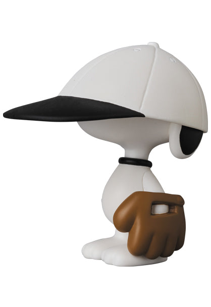 Medicom Toy: Peanuts - Baseball Player Snoopy (Ultra Detail Figure)