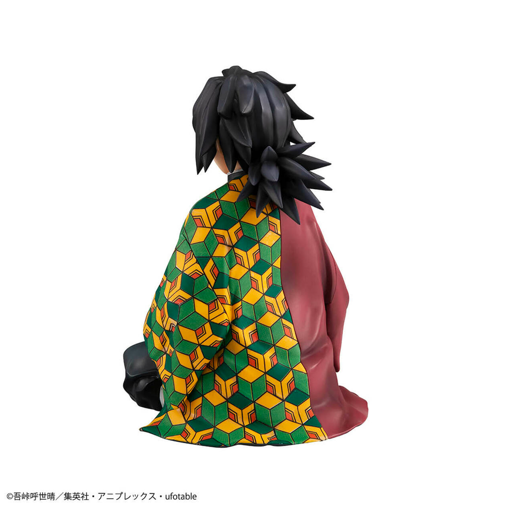 GEM Series: Demon Slayer: Kimetsu no Yaiba - Palm Size Giyu Tomioka Figure (With Gift)