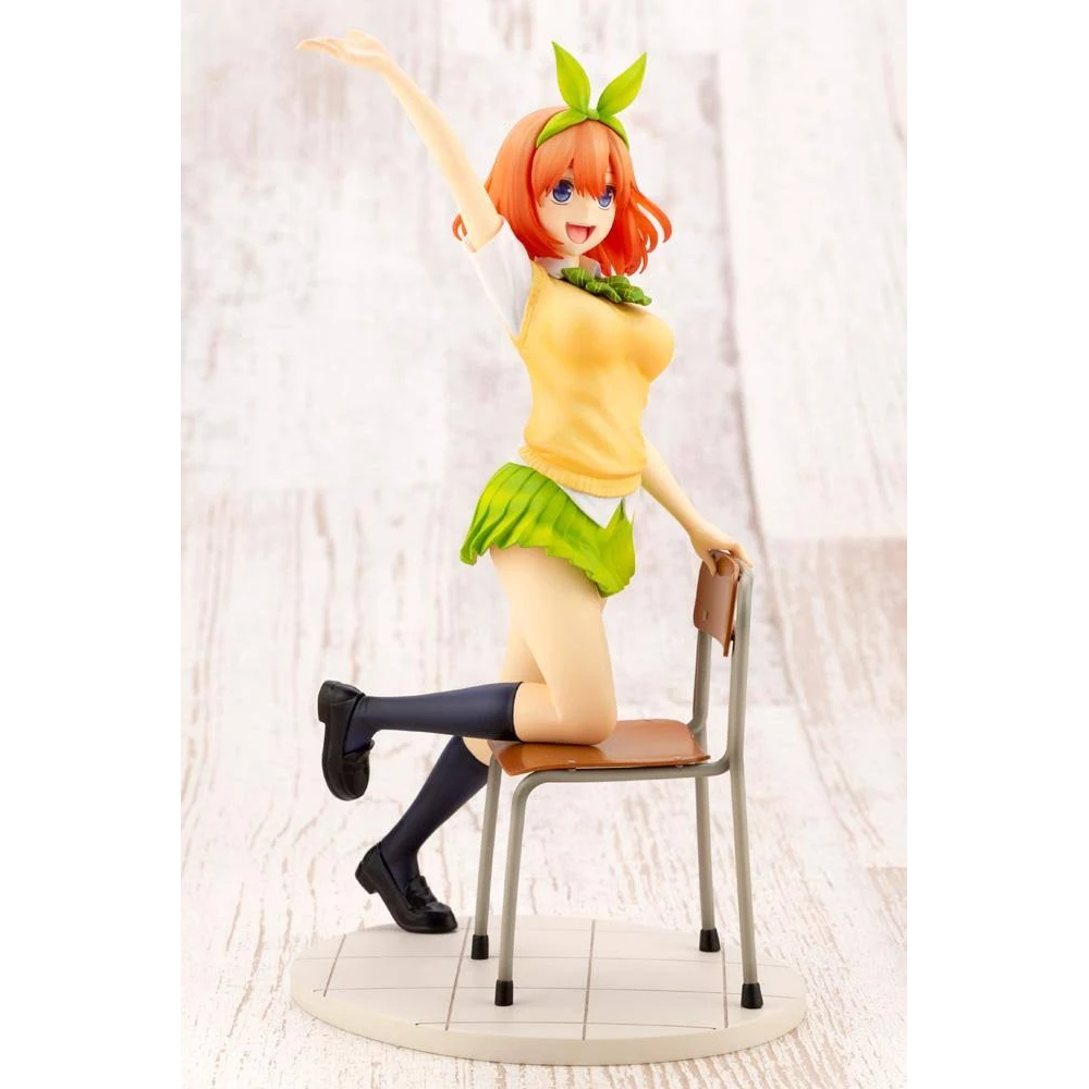 KOTOBUKIYA ARTFX J: The Quintessential Quintuplets - Yotsuba Nakano 1/8 Scale Statue